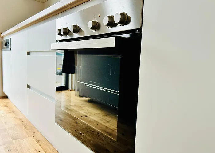 Stylish With Balcony And Parking - Near Metro * Viyana