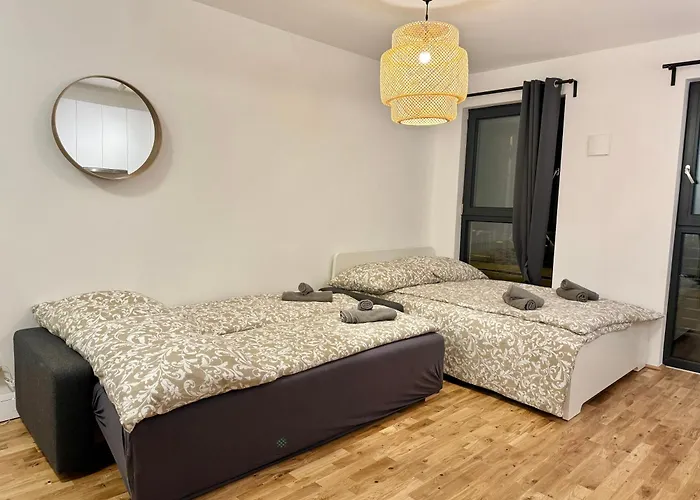 Stylish With Balcony And Parking - Near Metro Daire Viyana